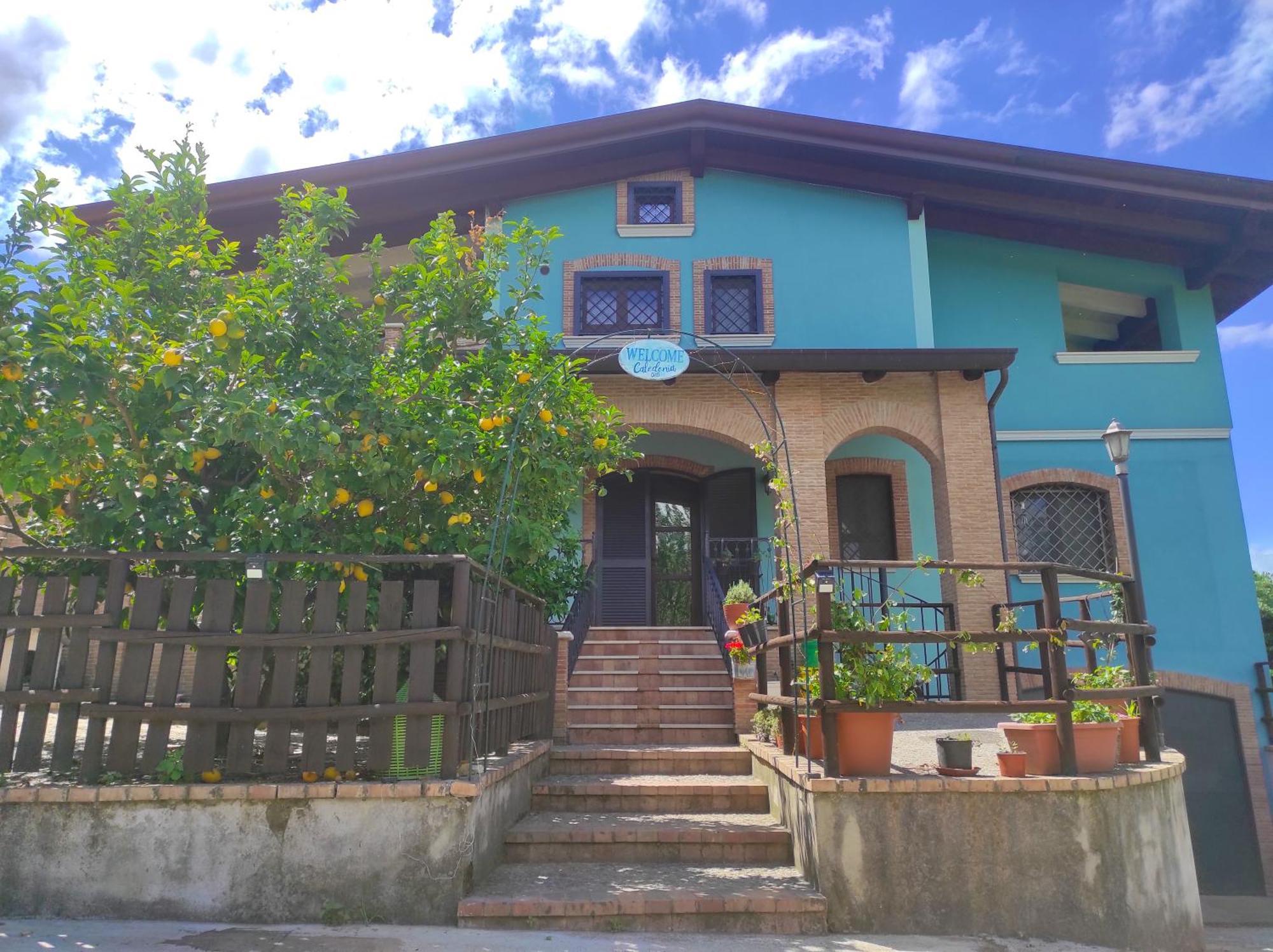 Caledonia B&B Меркато Сан Северино Екстериор снимка
