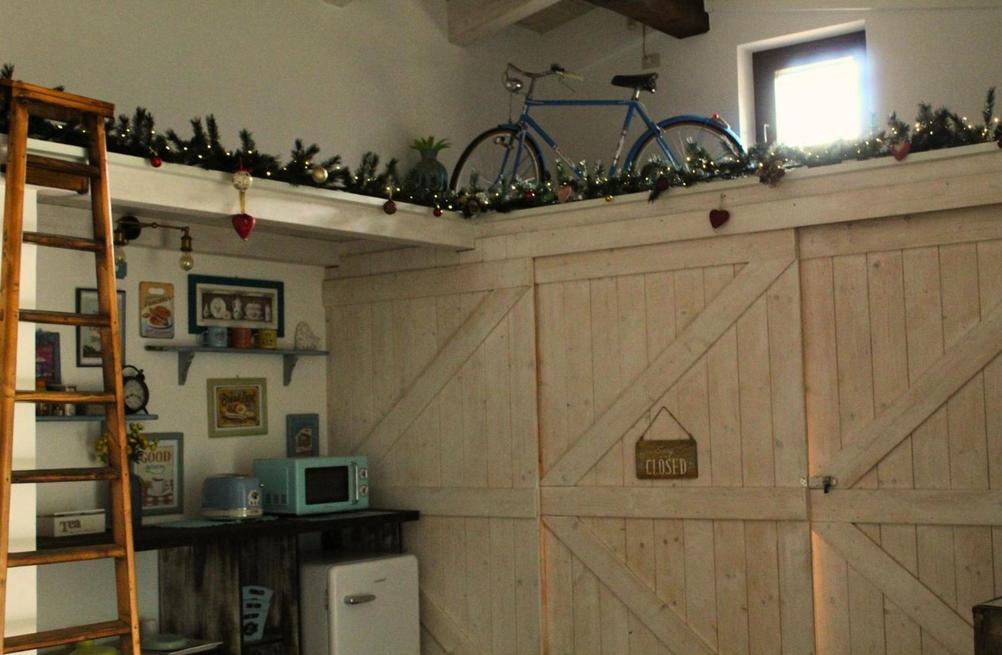 Caledonia B&B Меркато Сан Северино Екстериор снимка